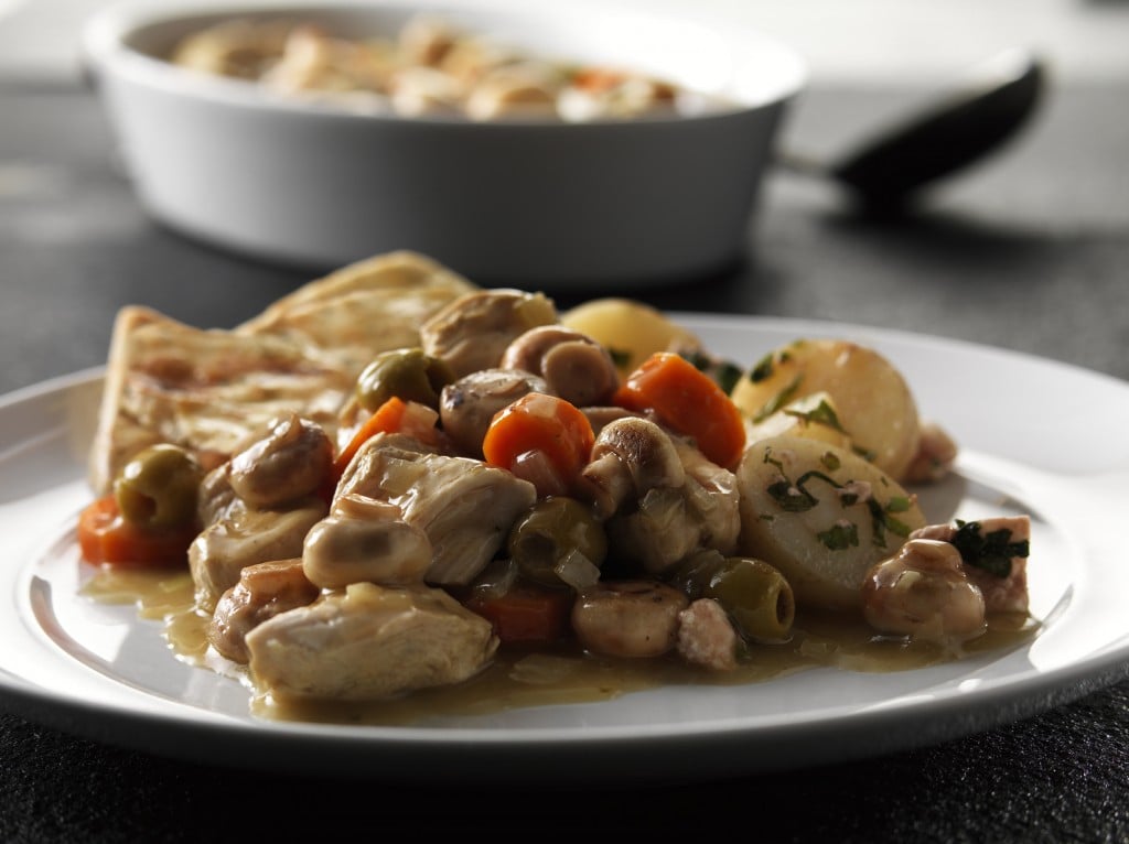 Chicken Mushroom and Olive Casserole