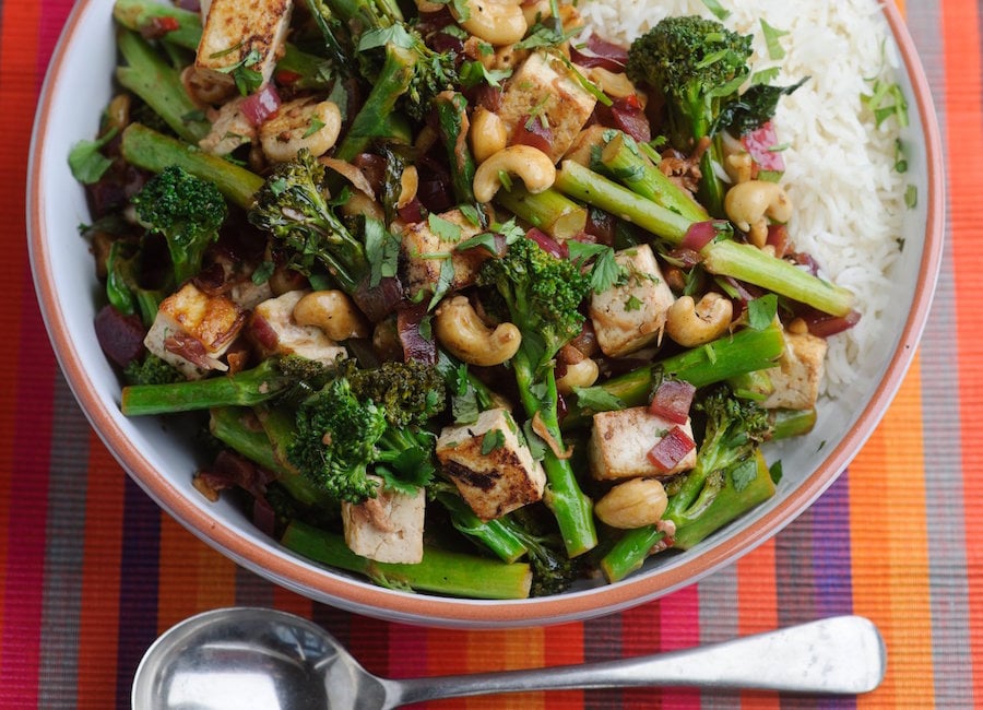 Tenderstem-Broccoli-cashew-and-tofu-stir-fry